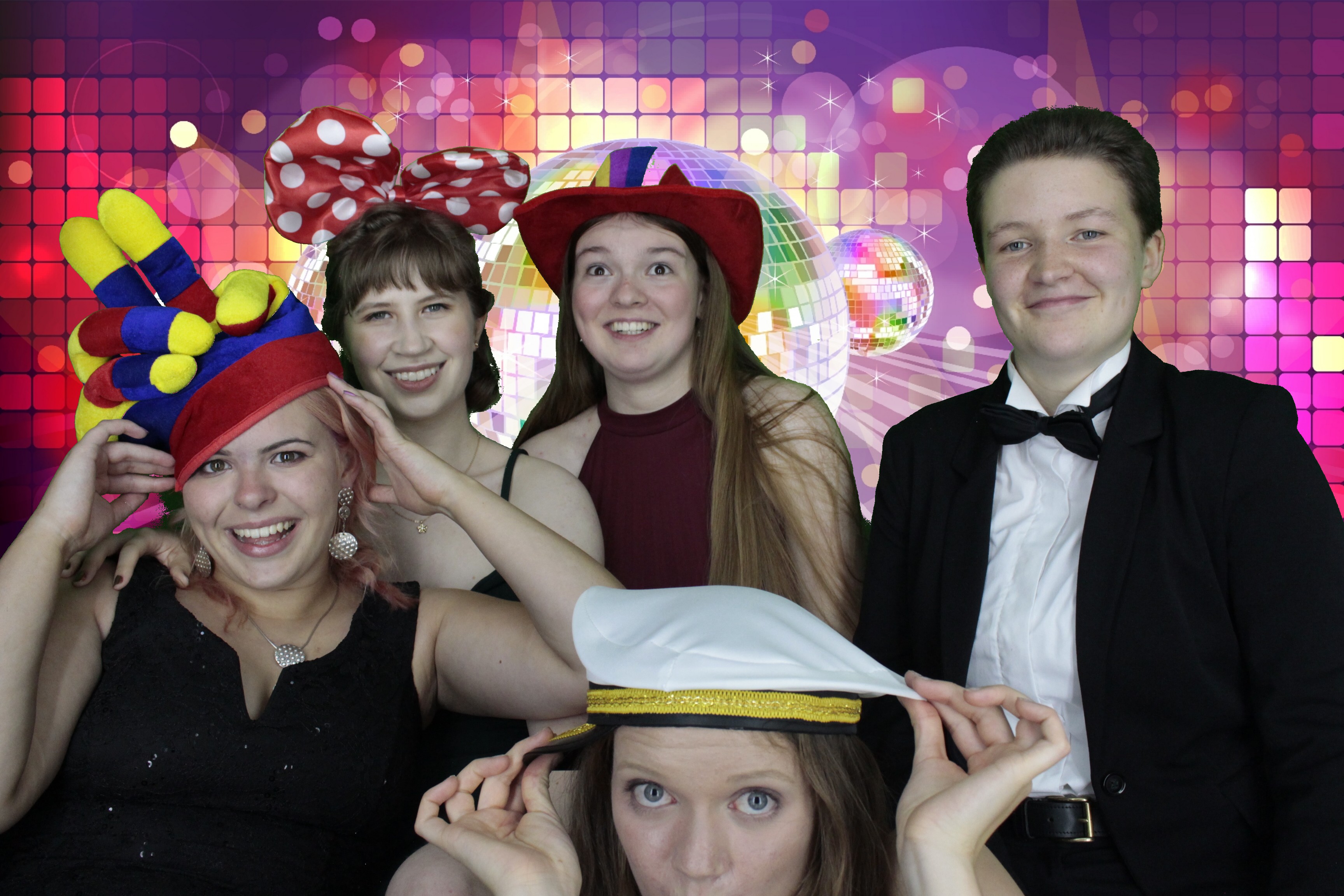 St Gabriel's Leavers 2019 | View more photos from the event at gallery.myphotoboothexperience.co.uk/u/MyPhotoBoothExperienceLtd/St-Gabriels-Leavers-2019
